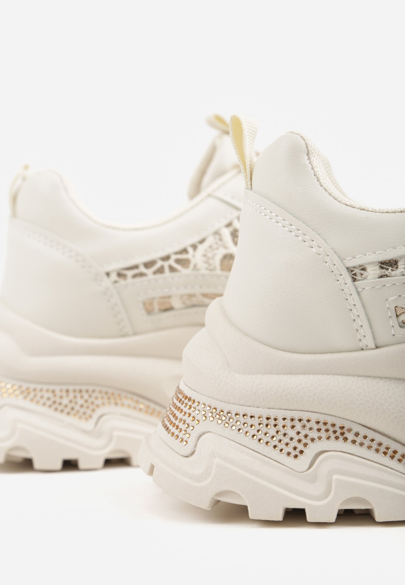 Beżowe Sneakersy na Grubej Podeszwie z Koronkowymi Wstawkami i Cyrkoniami Sephialle