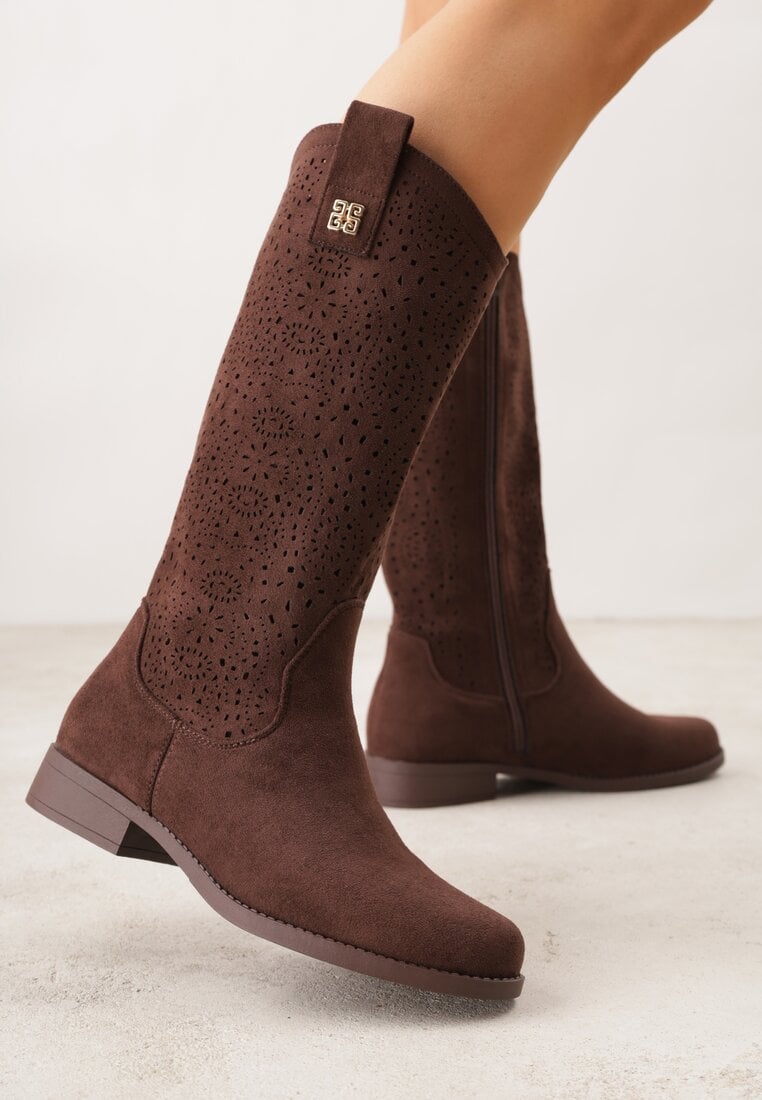 Brązowe Botki Ażurowe Ozdobione Metaliczną Aplikacją Iomosa