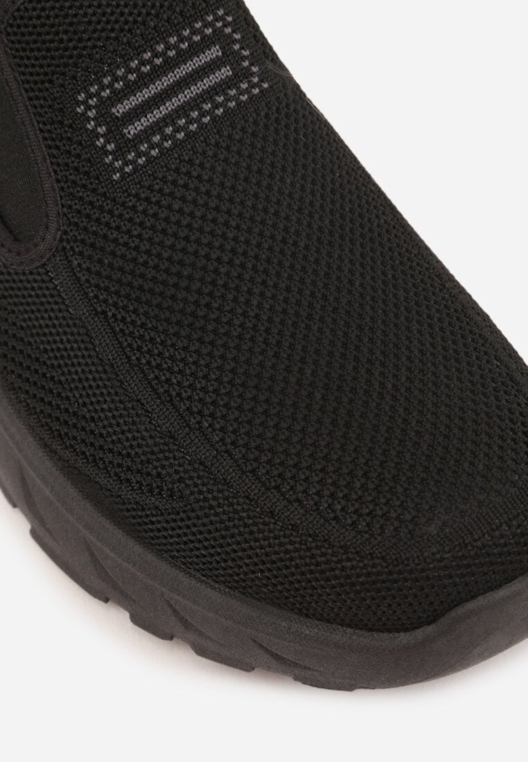 Czarne Wsuwane Buty Sportowe Sneakersy z Siateczki z Elastycznymi Wstawkami Aerero