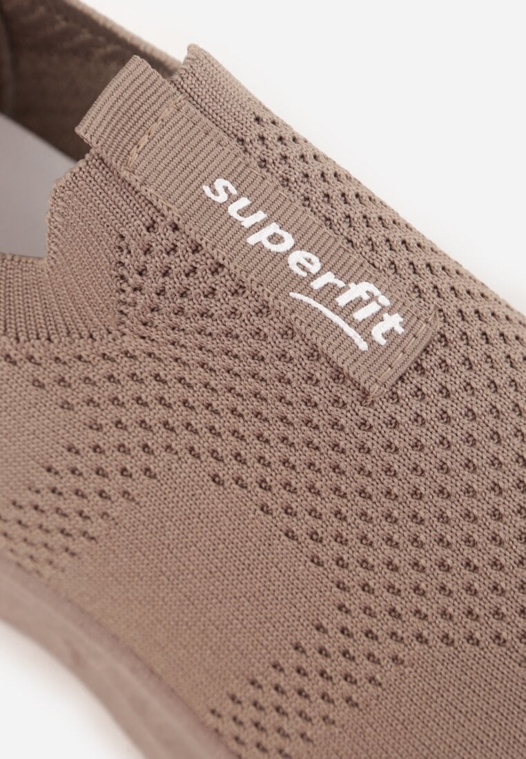 Ciemnobeżowe Wsuwane Buty Sportowe Sneakersy z Siateczkową Cholewką Luthro