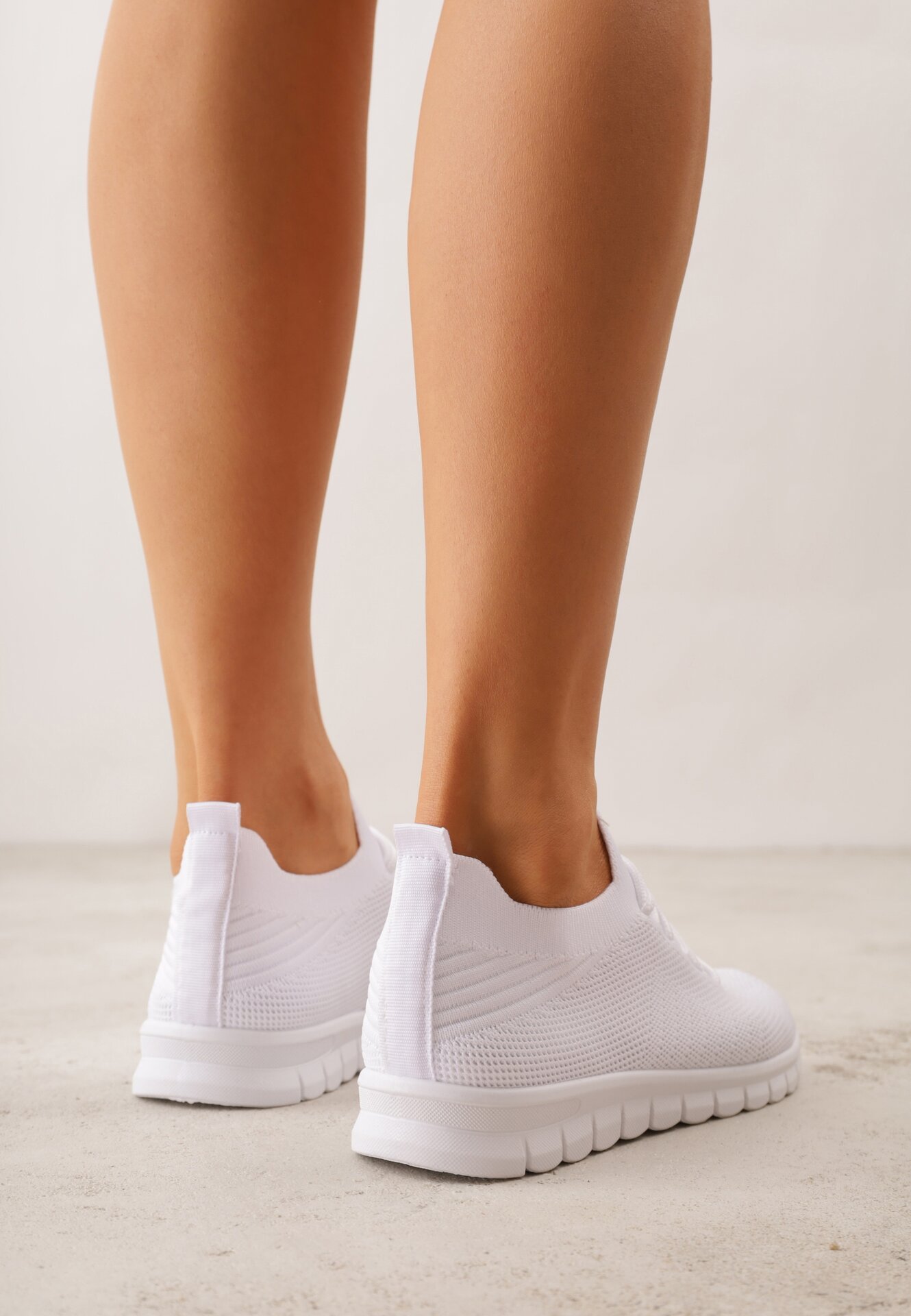 Białe Sznurowane Buty Sportowe Sneakersy z Siateczki Caeolea