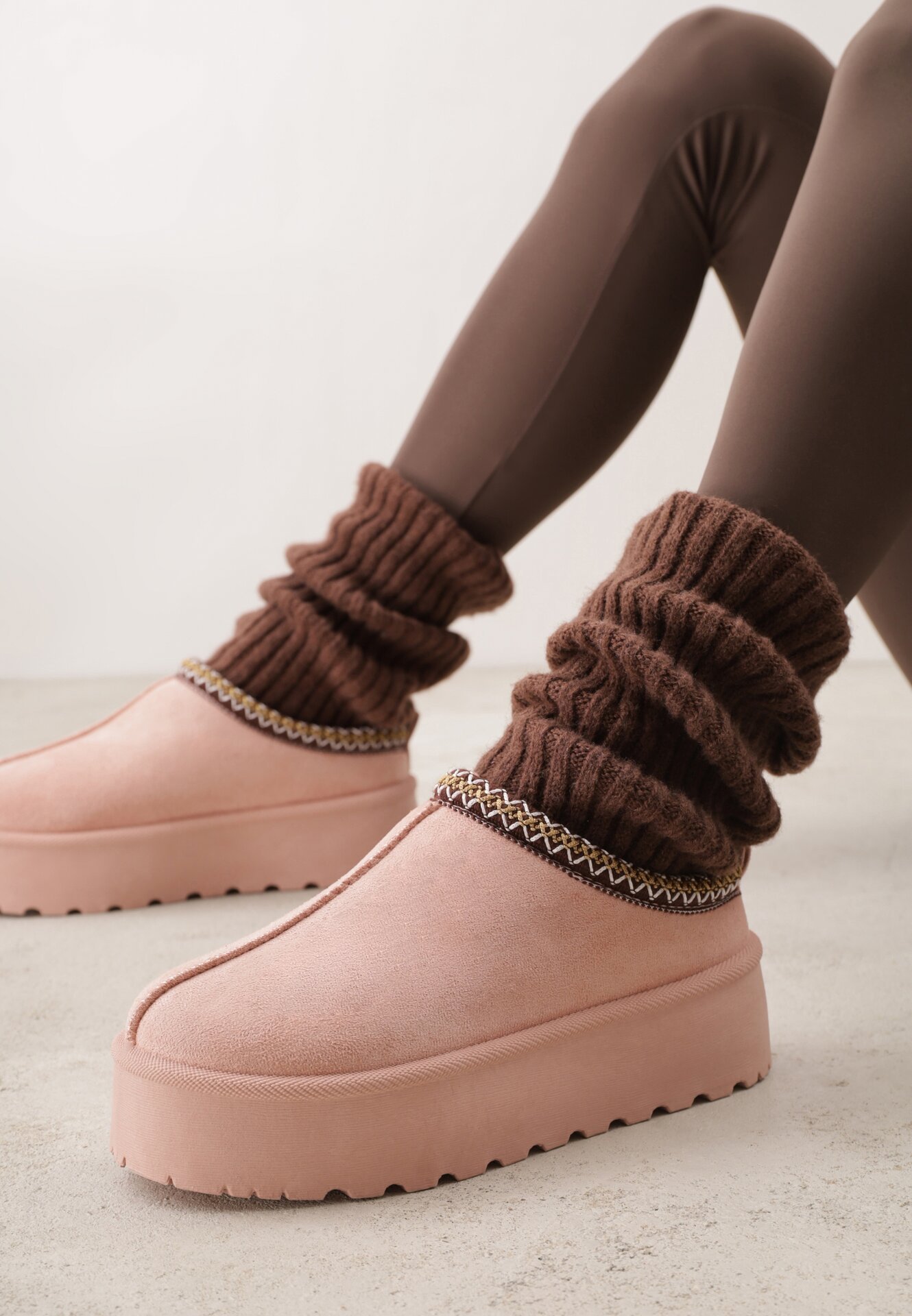 Różowe Śniegowce na Grubej Podeszwie z Ozdobnym Haftem Zivirae