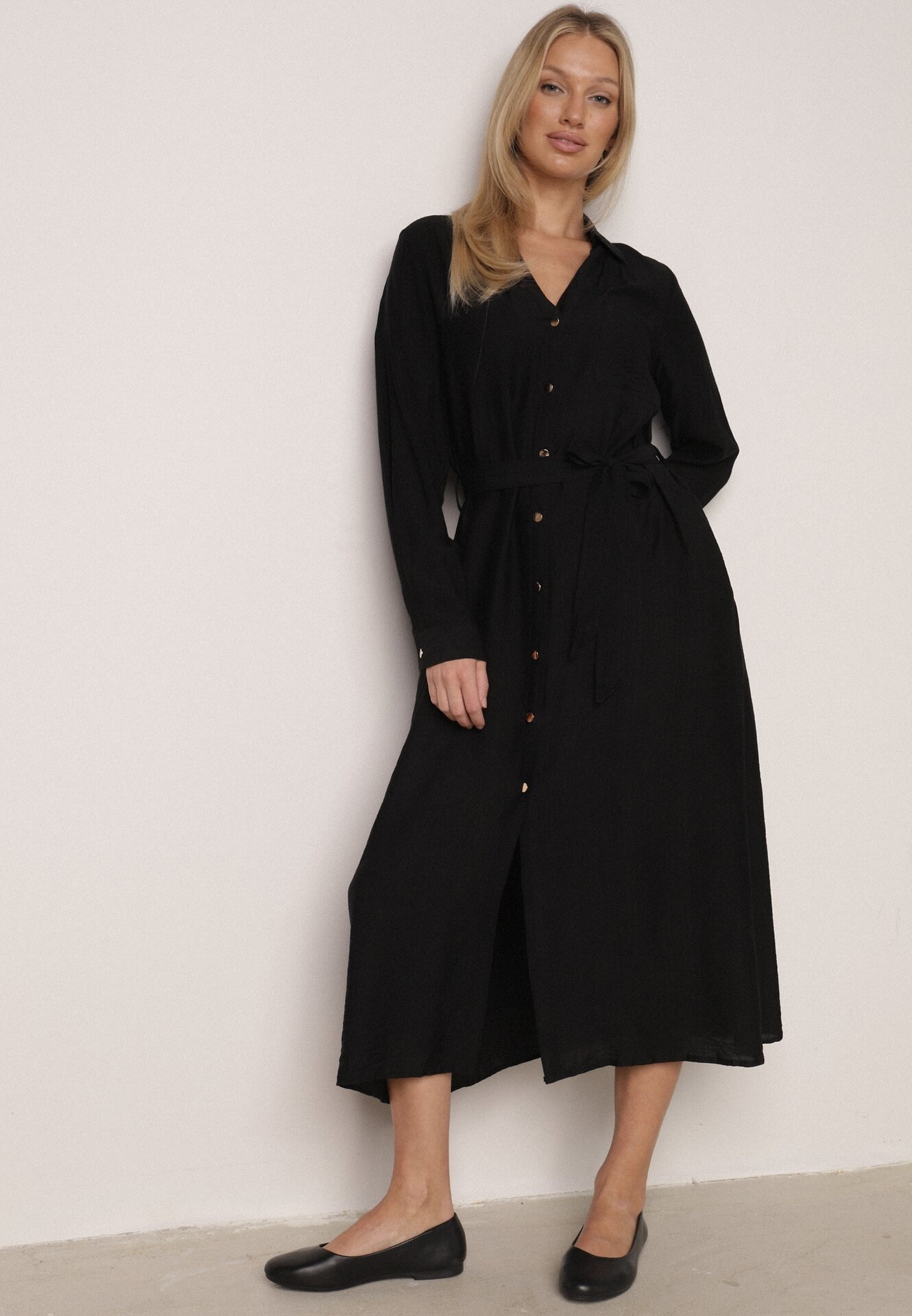 Czarna Sukienka Koszulowa z Wiskozą z Wiązanym Paskiem Lustilla