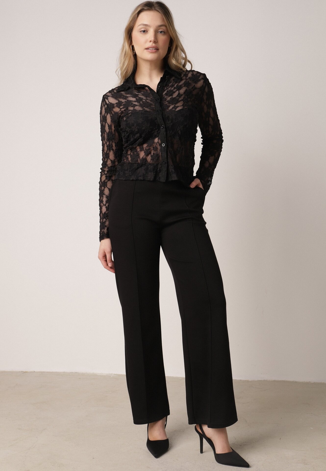 Czarne Eleganckie Spodnie z Bawełny i Wiskozy w Kant Valelia