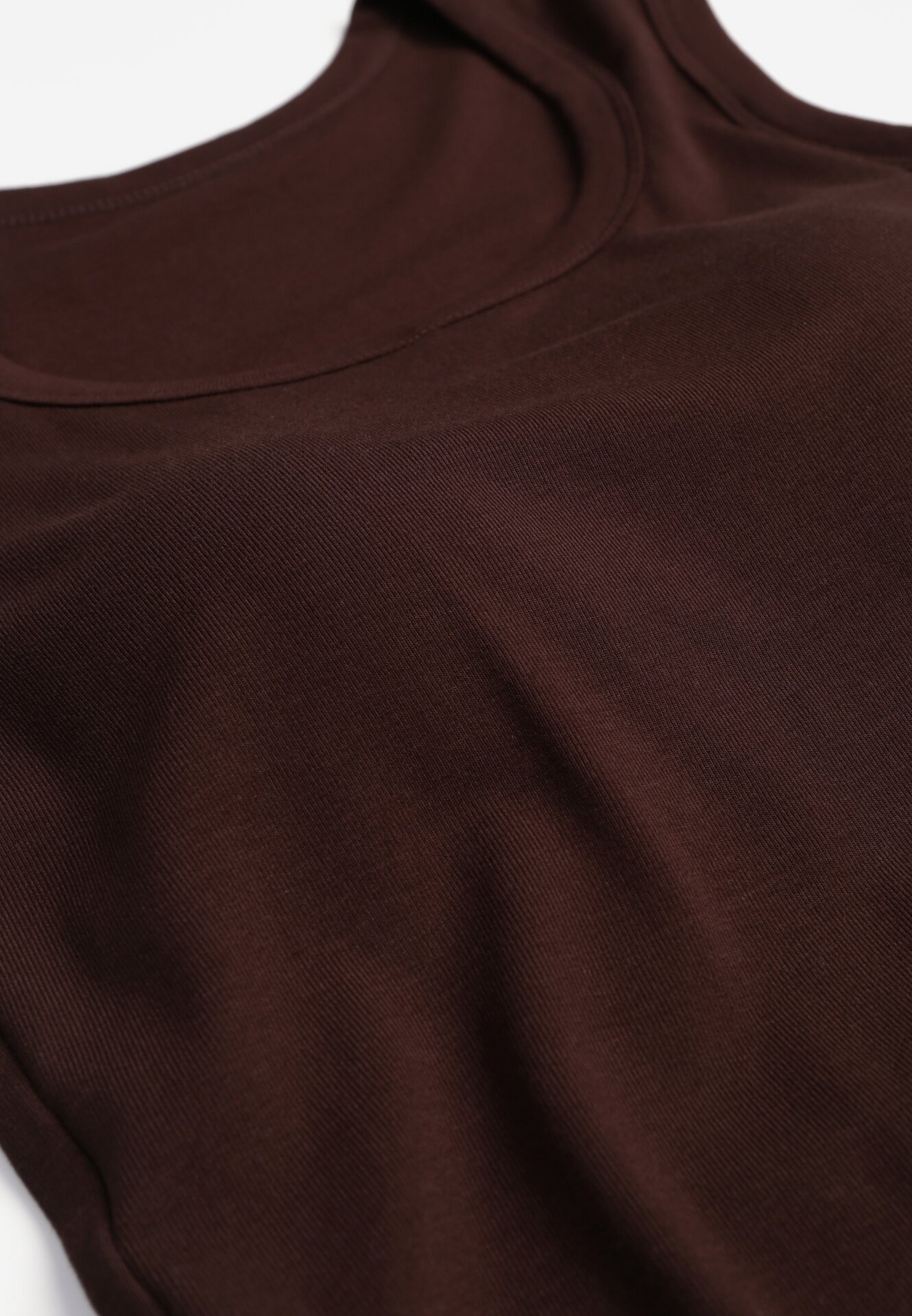 Brązowy Dopasowany Top Bez Rękawów z Wiskozy z Kwadratowym Dekoltem Madu