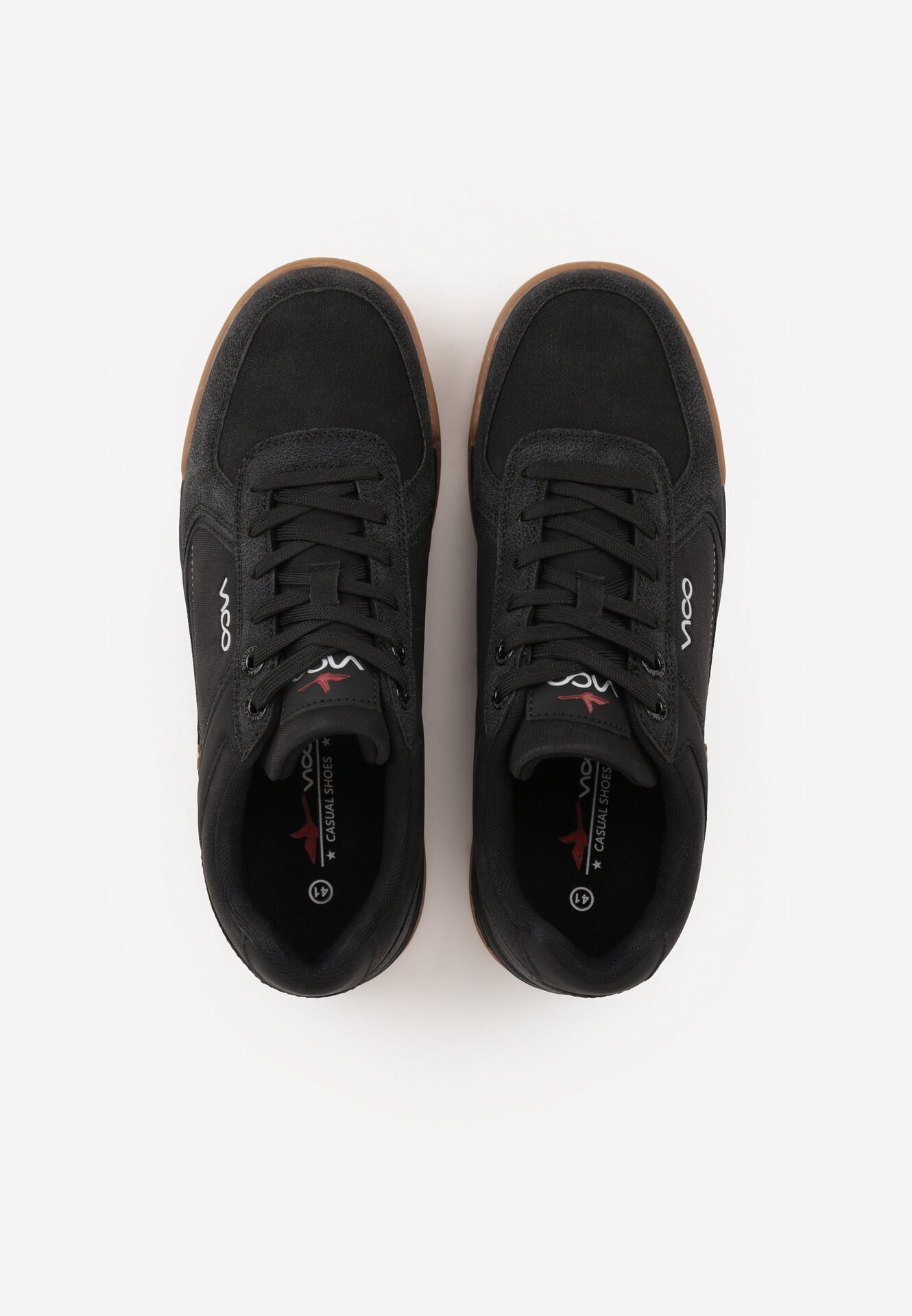 Czarne Buty Sportowe Sneakersy z Tłoczeniem i Napisem Kassonia