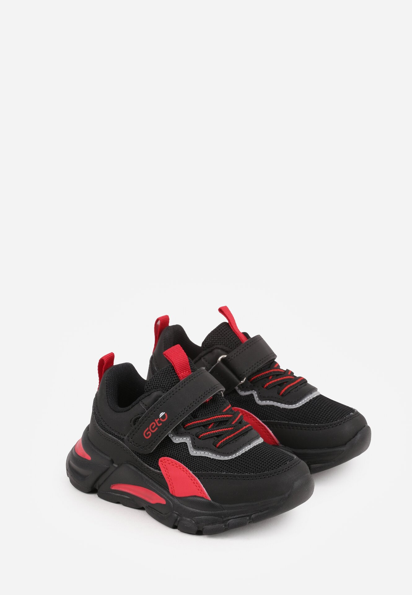 Pantofi sport Negru cu roșu