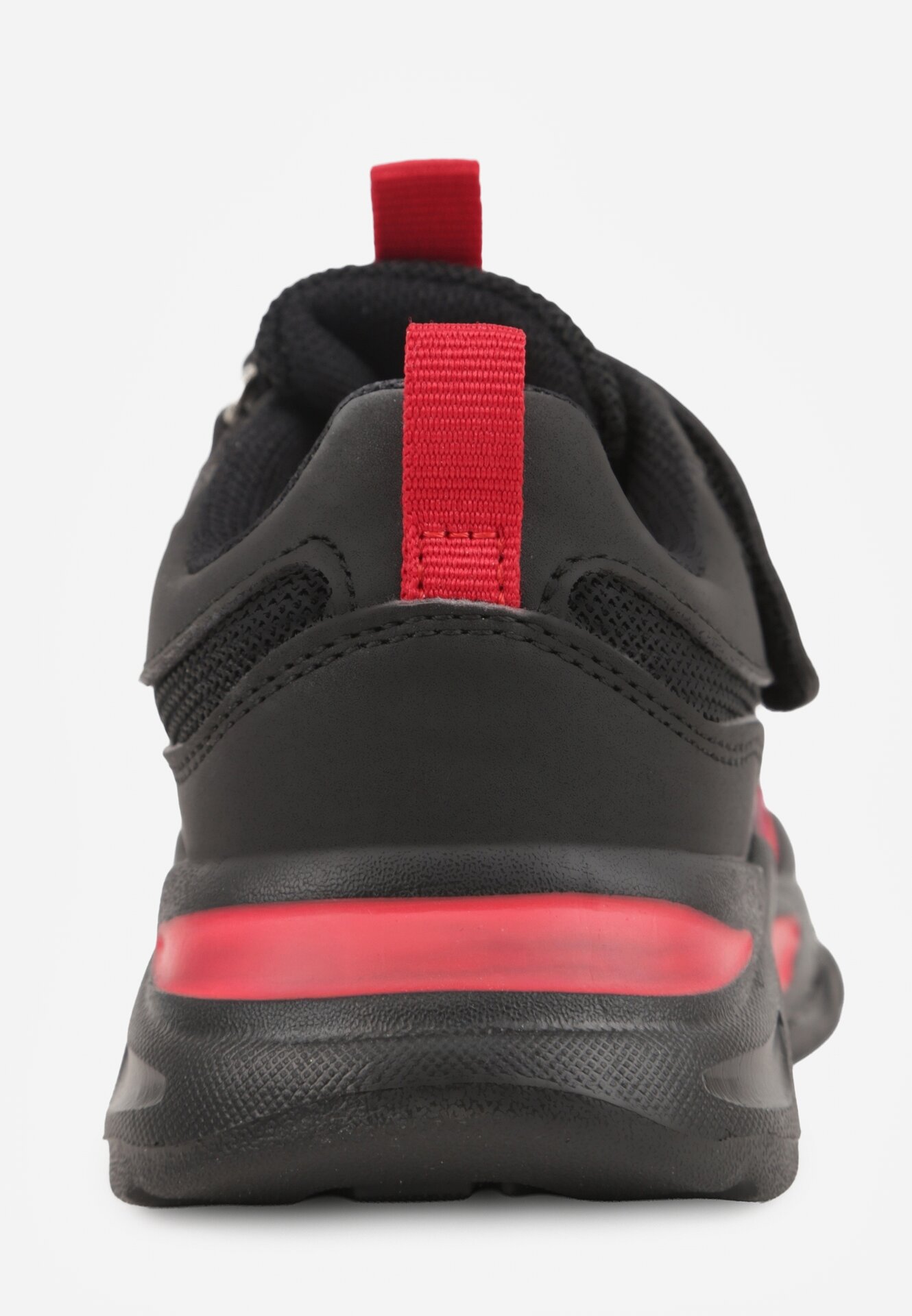 Pantofi sport Negru cu roșu