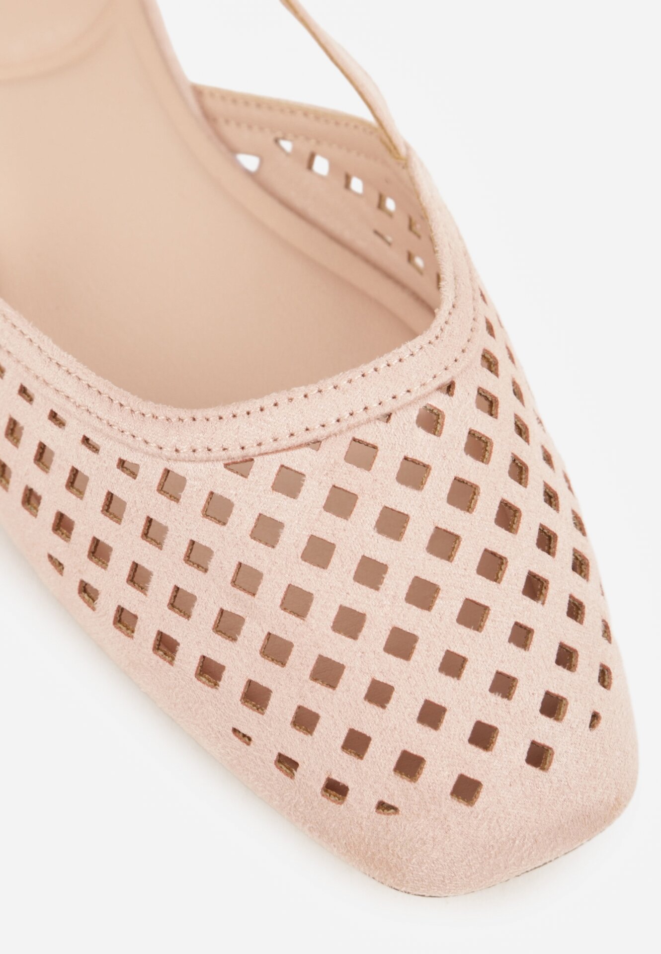 Różowe Ażurowe Baleriny z Paskiem z Klamerką i Kwadratowym Noskiem Veradisa