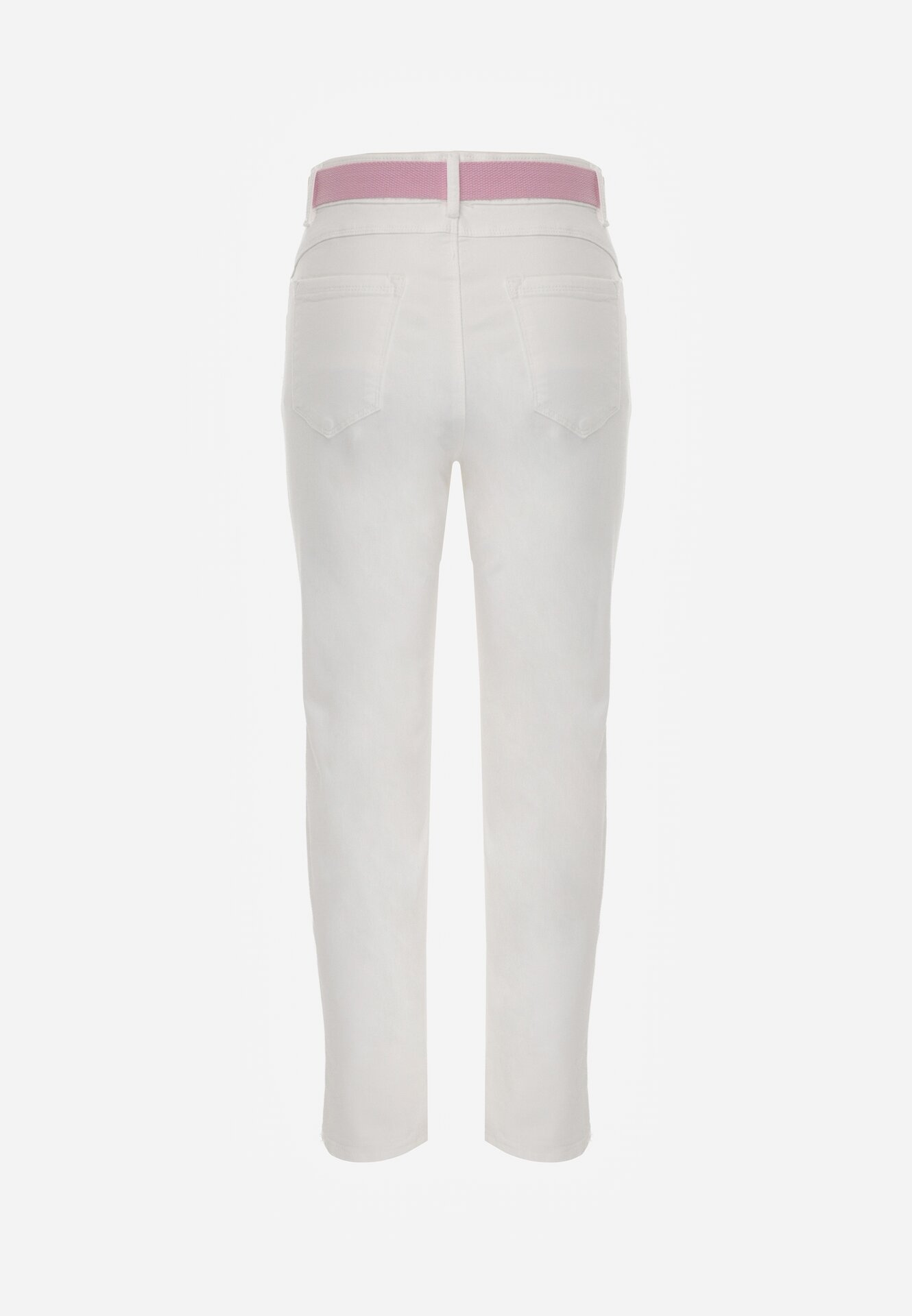 Białe Jeansy z Bawełną i Wiskozą o Kroju Mom Fit z Apaszką i Paskiem Hetirae