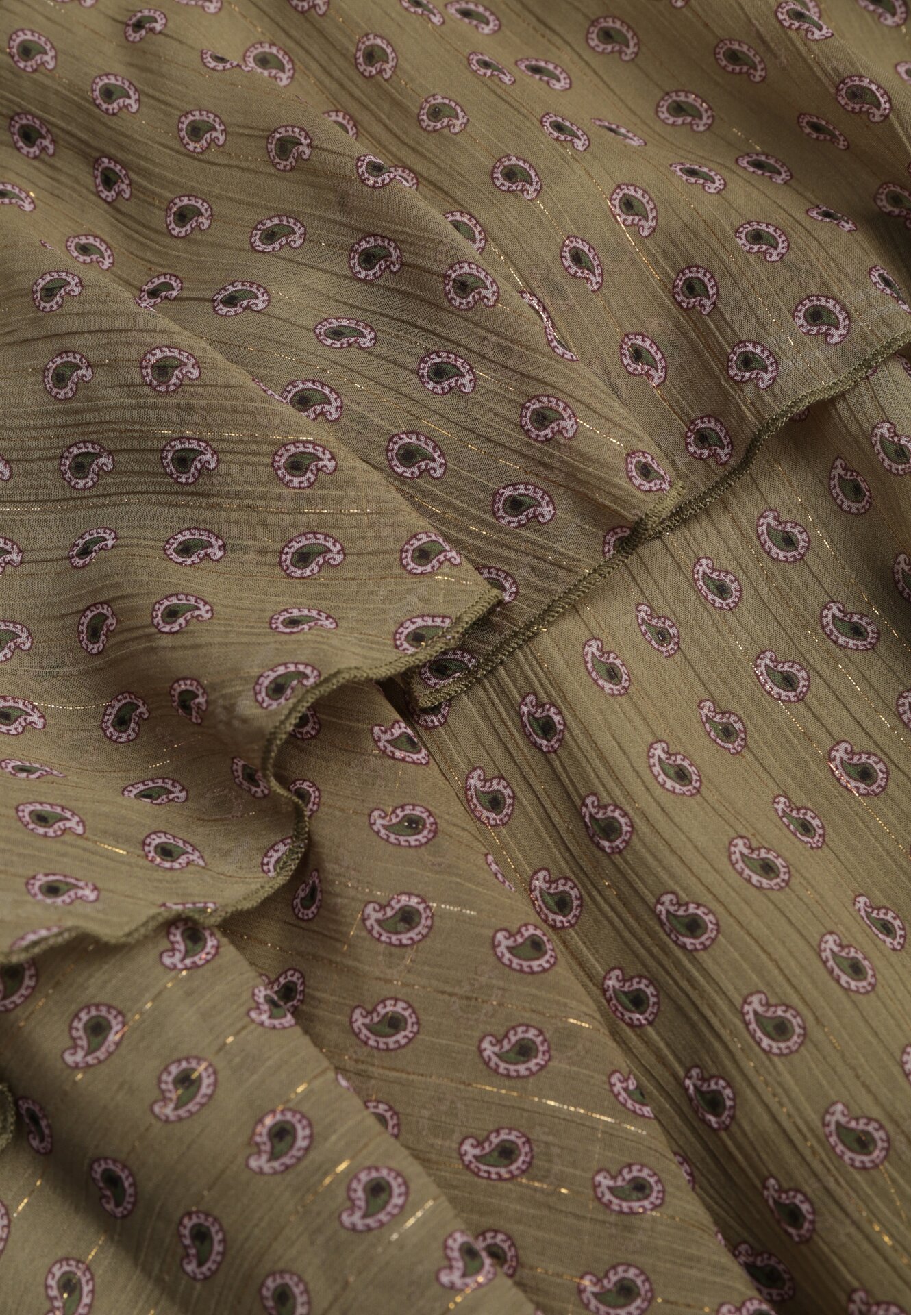 Zielona Koszulowa Sukienka z Dłuższym Tyłem i Falbanami Savandra