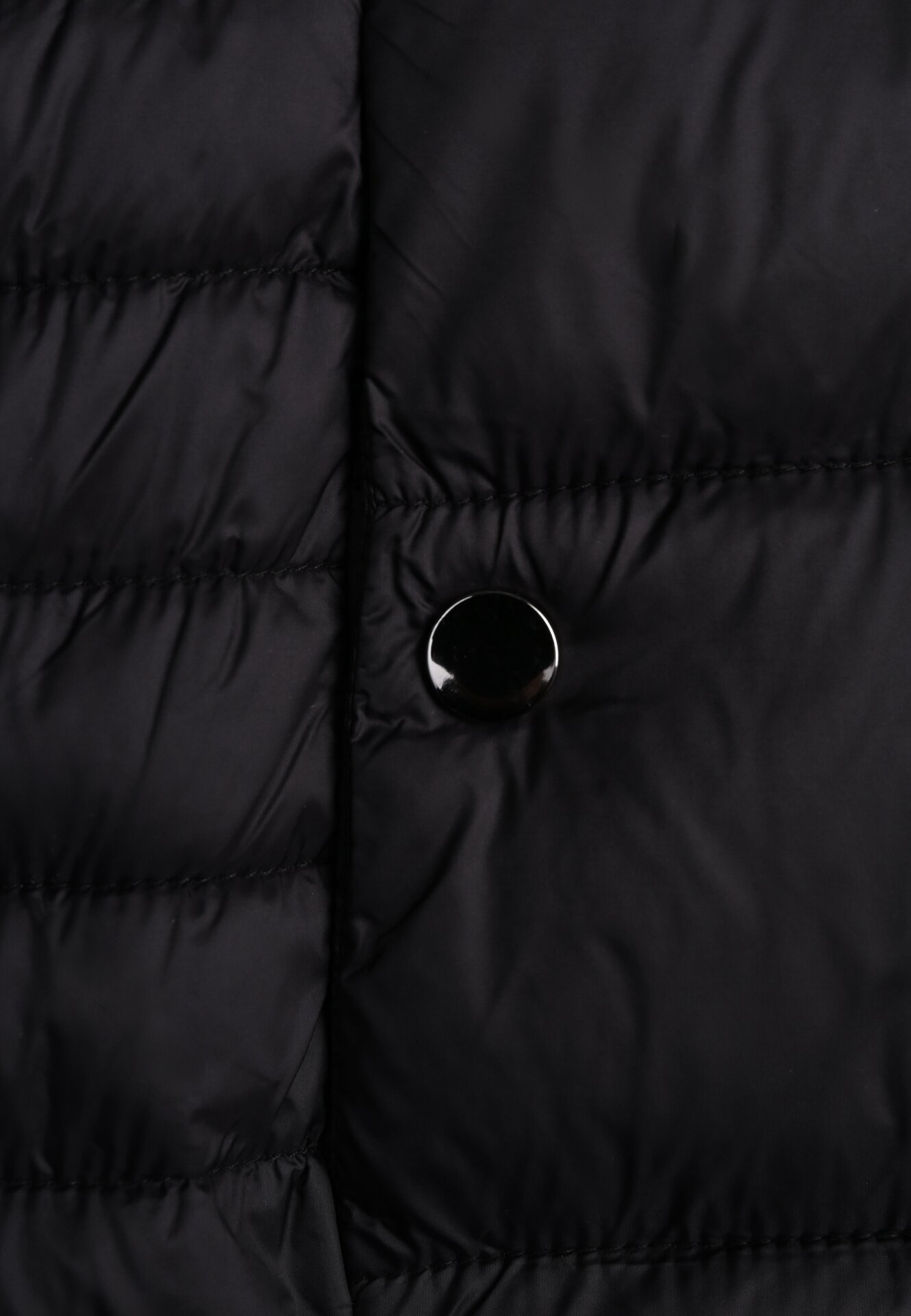 Czarna Kurtka Pikowana na Sezon Pzejściowy z Kapturem Zinnitha