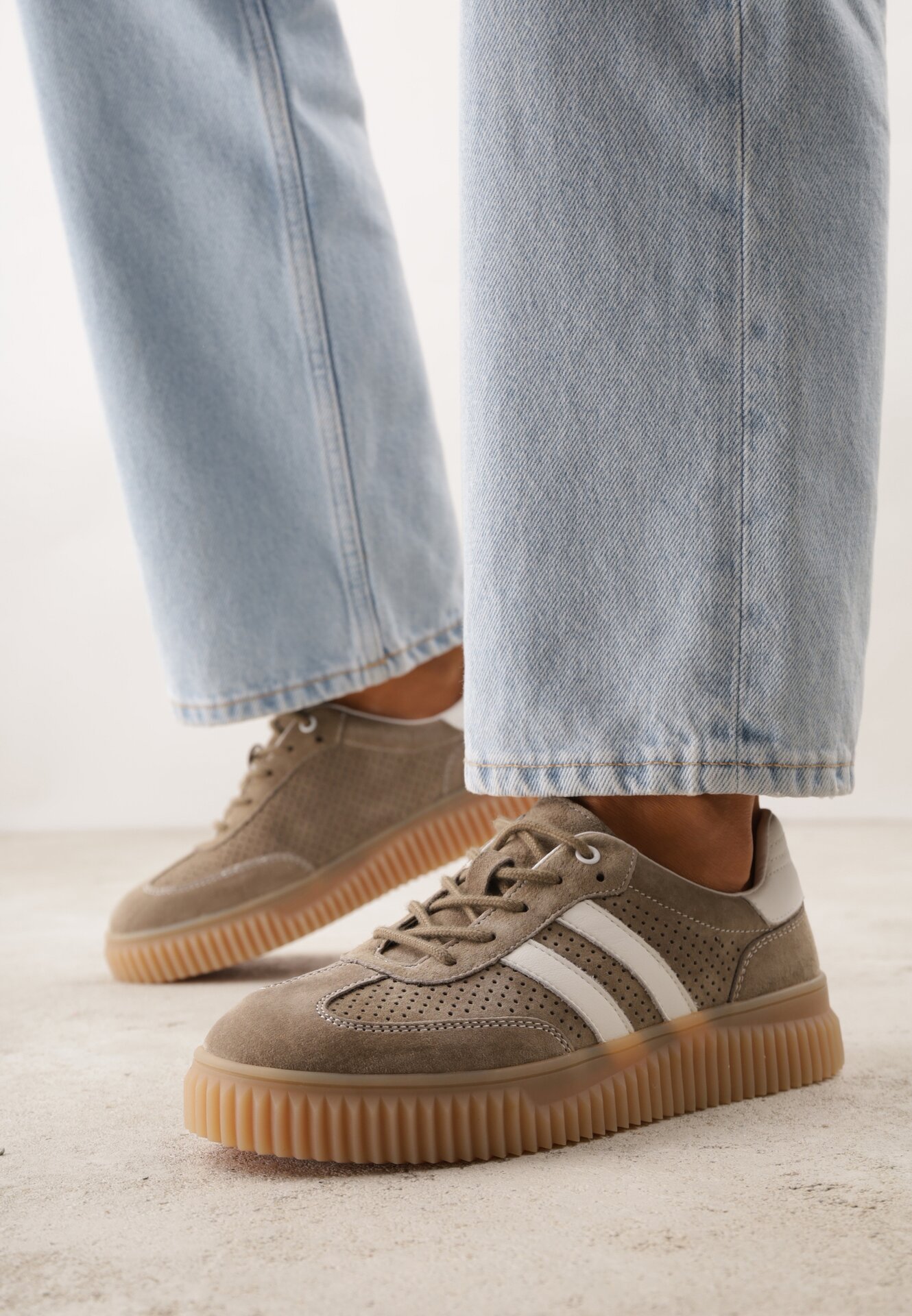 Sneakers Bej închis