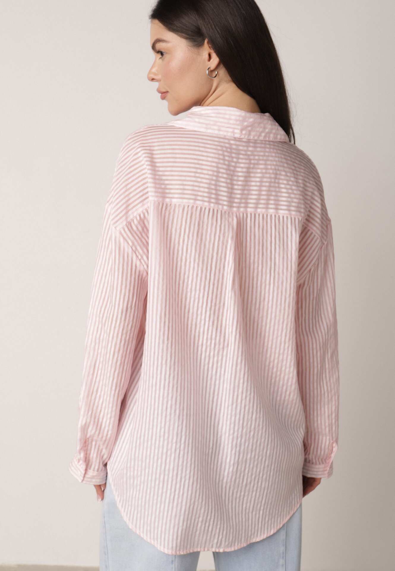 Różowa Koszula o Kroju Oversize z Tencelu w Paski Ozdobiona Haftem Tidine