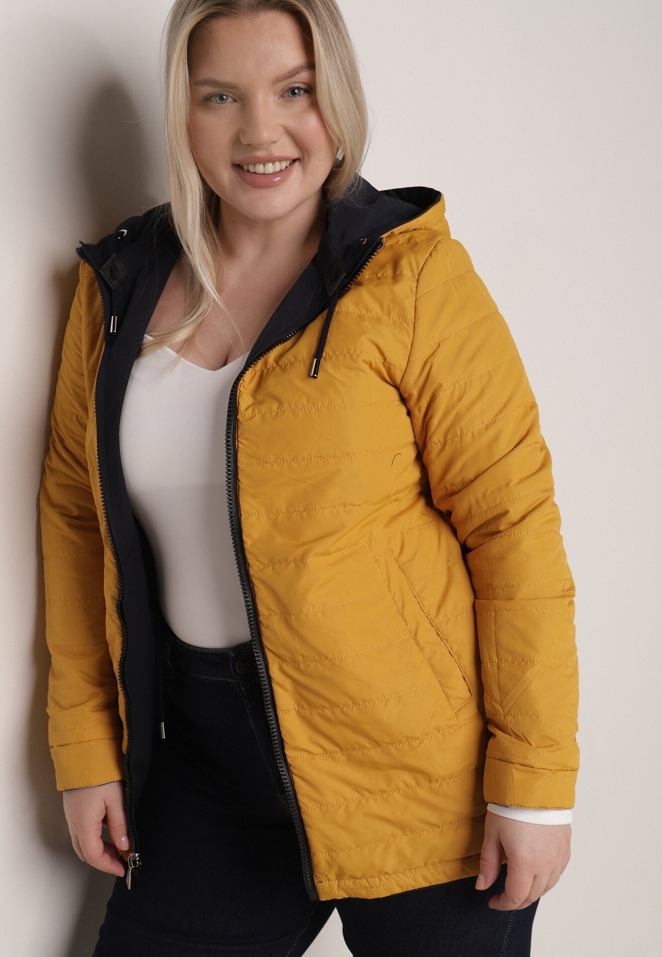 Geacă Bleumarin cu galben