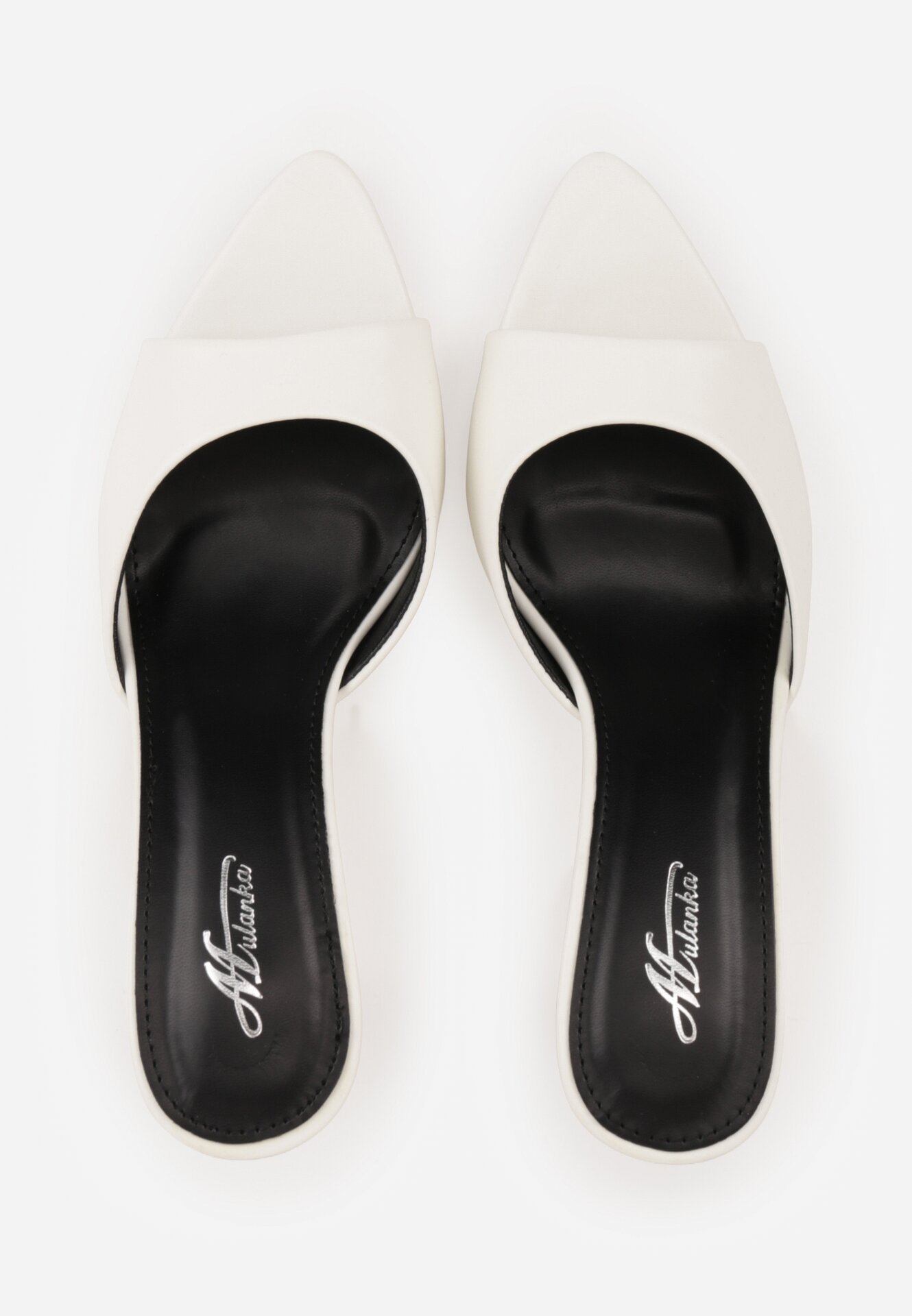 Białe Klapki na Szpilce z Otwartym Noskiem w Szpic Sewnessa