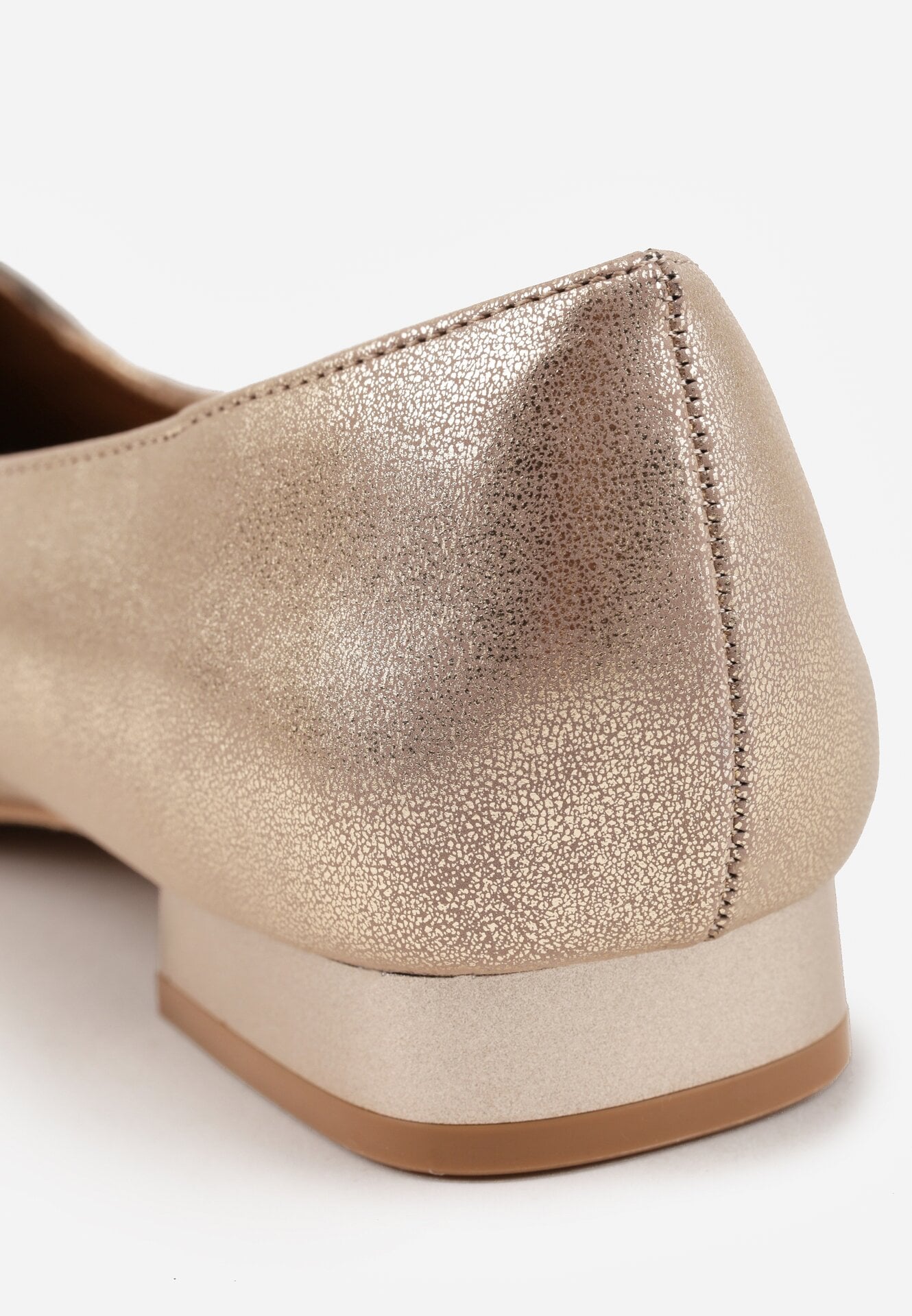 Pantofi cu toc Aurii