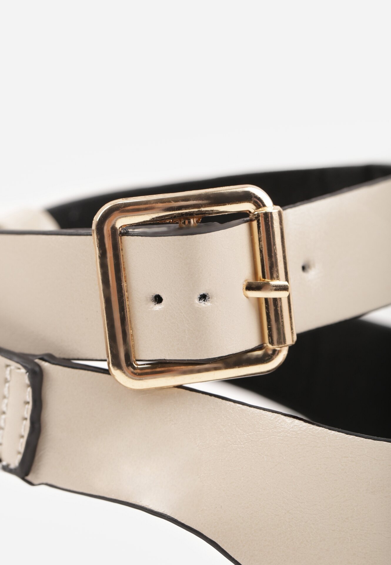 Beżowe Sandały Typu Japonki z Metaliczną Ozdobą Meledra