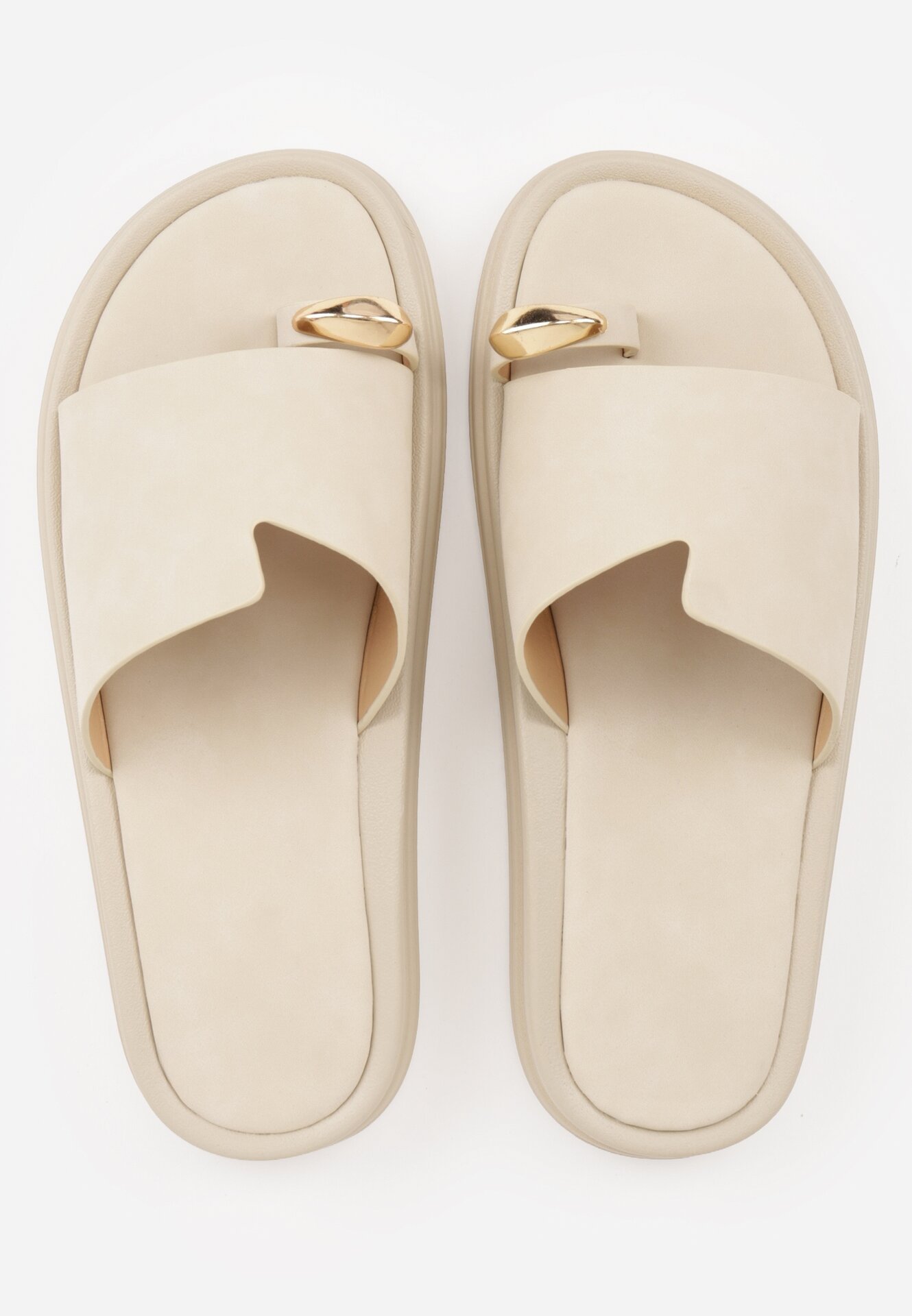 Beżowe Klapki Typu Japonki z Metaliczną Ozdobą Samrina