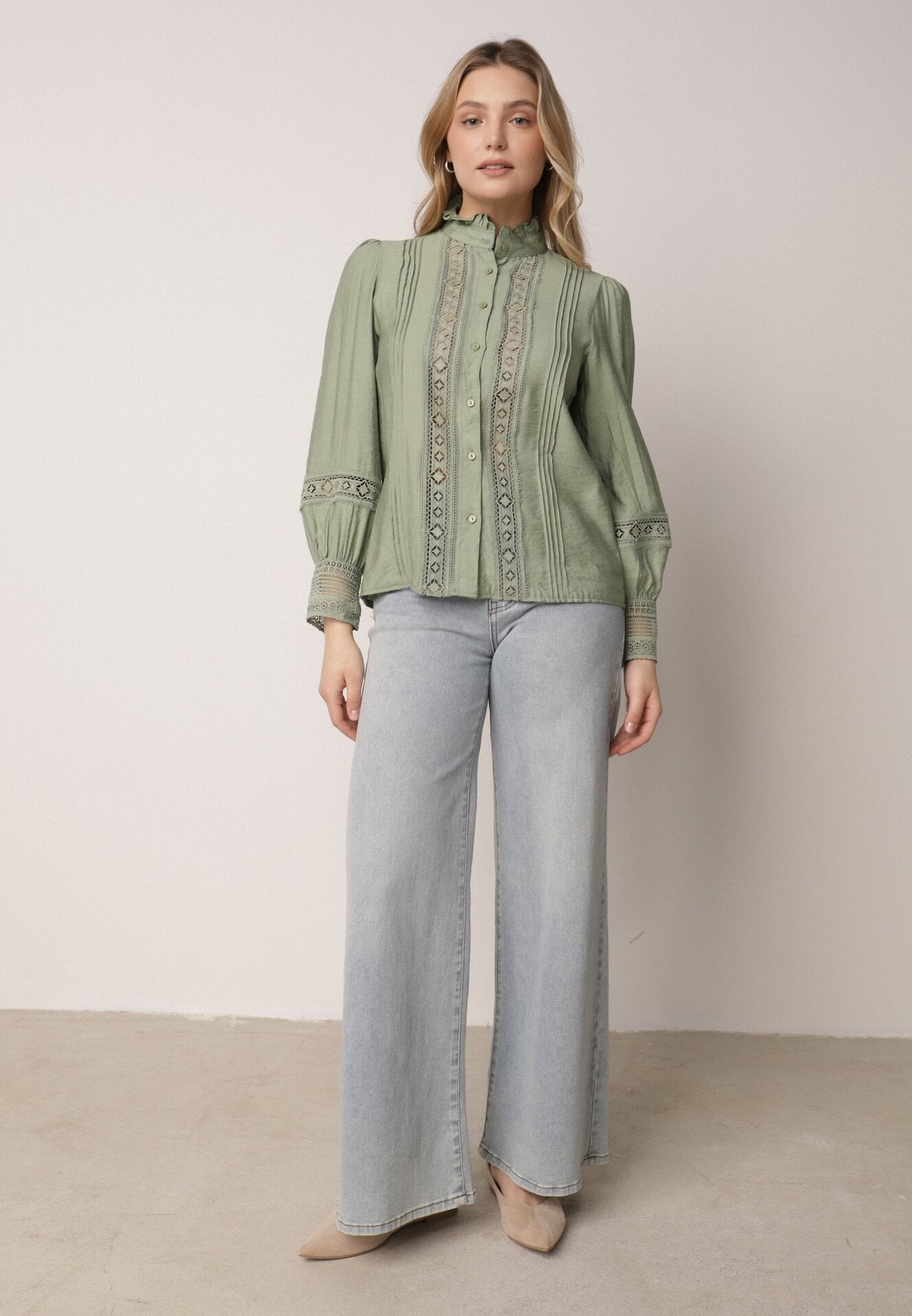 Zielona Koszula ze Stójką i Koronką Argochis