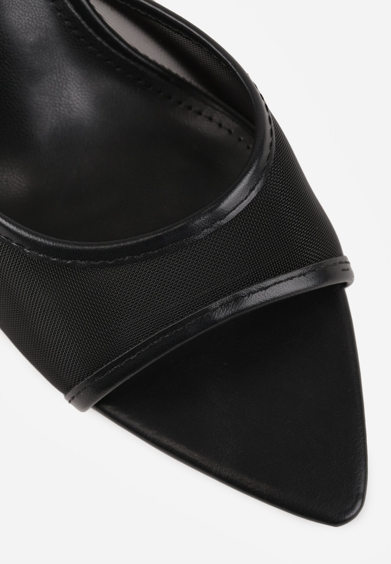 Czarne Klapki na Szpilce z Siateczkową Wyciętą Cholewką Laomesine