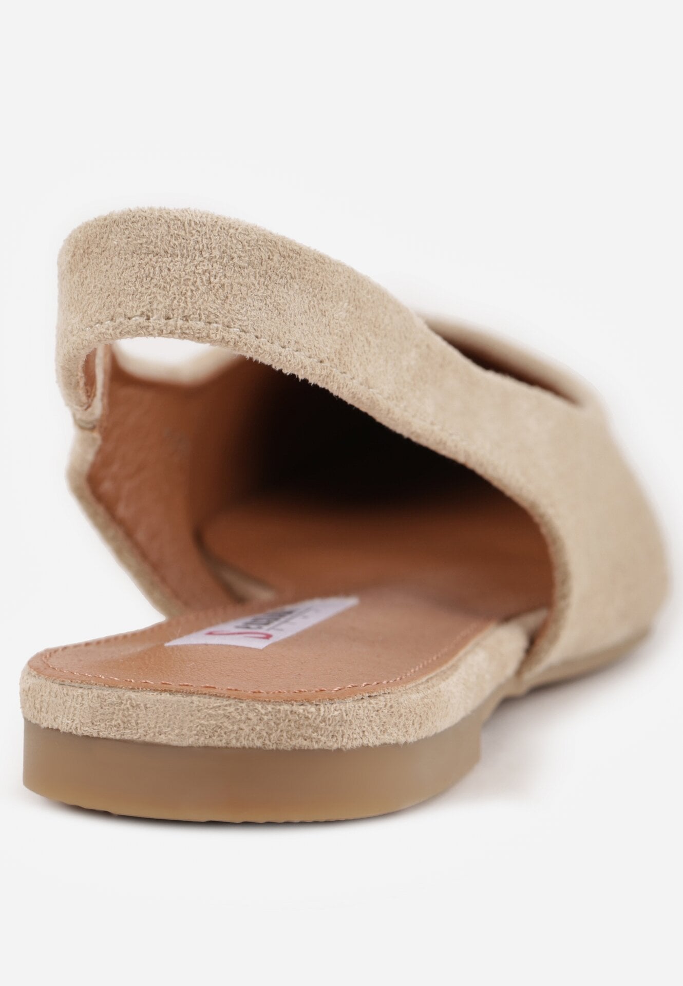 Balerini Bej închis