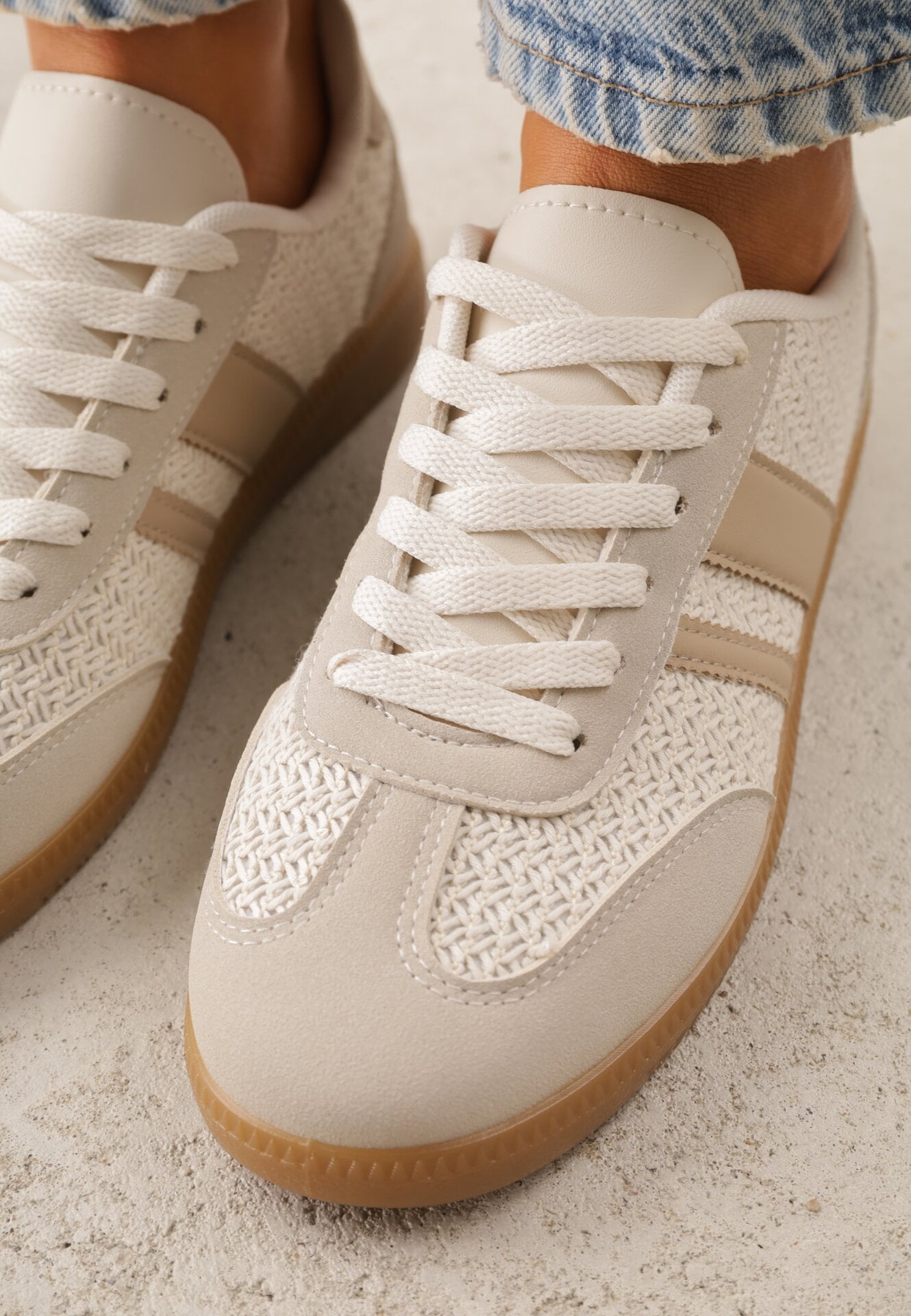 Ciemnobeżowe Sneakersy Kultowe Tenisówki z Plecioną Strukturą Loraebelle