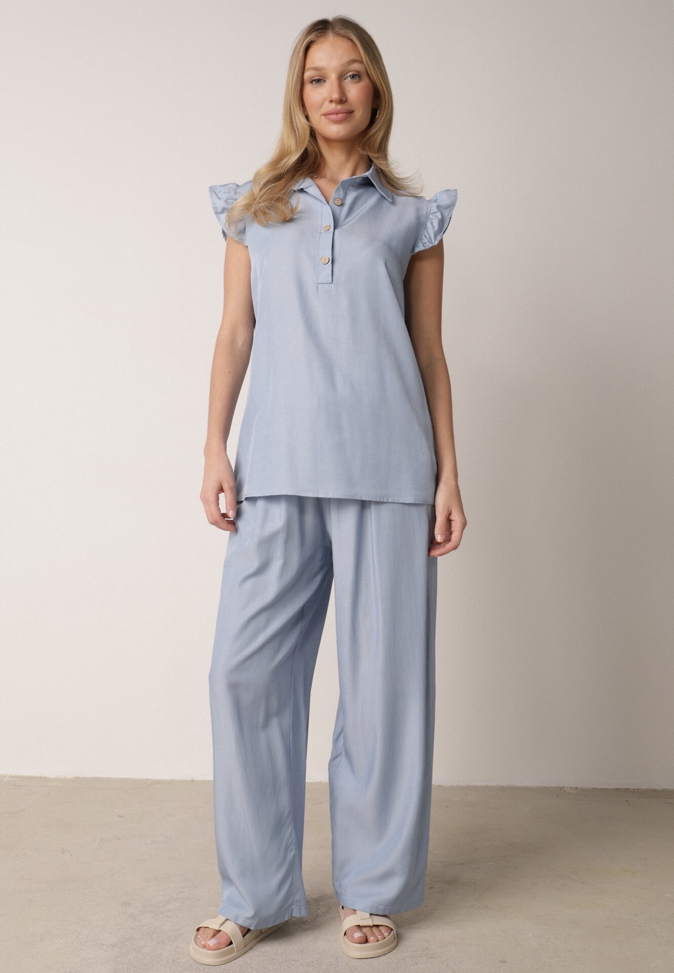 Compleu Albastru deschis