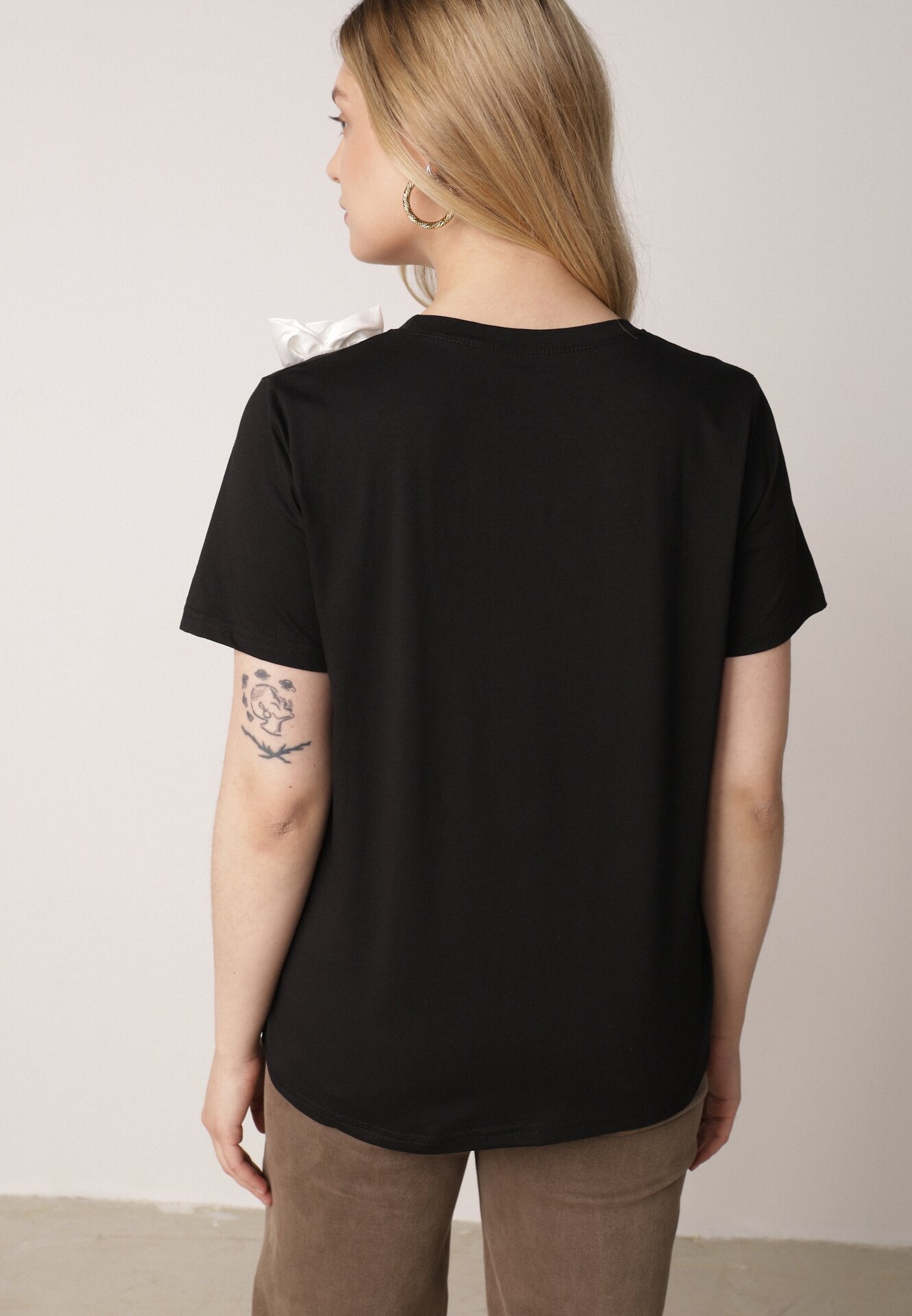 T-shirt Negru cu alb