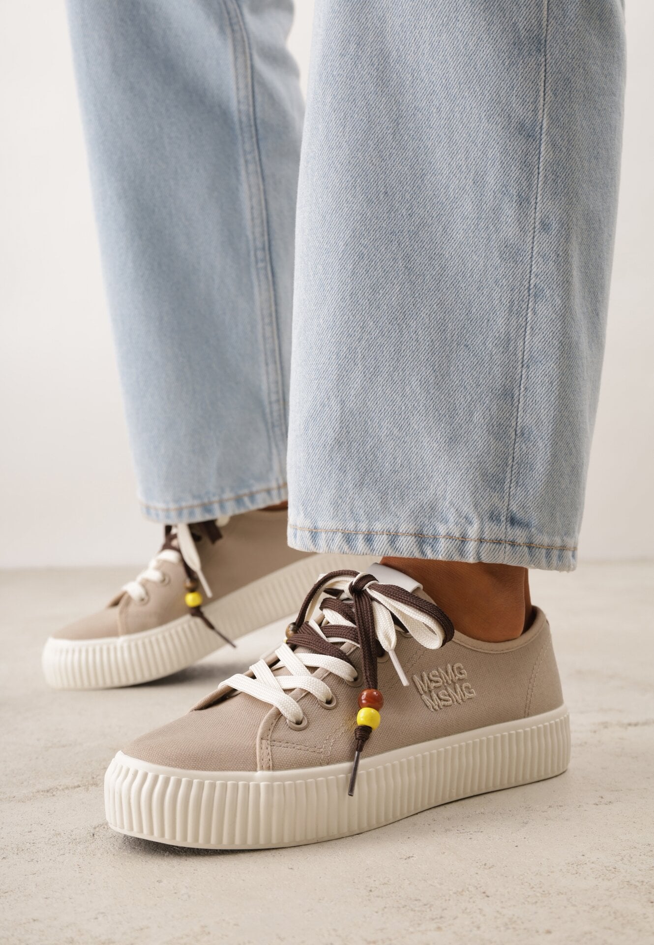 Beżowe Trampki Pod Kostkę na Grubej Podeszwie z Podwójnym Sznurowaniem Callixera