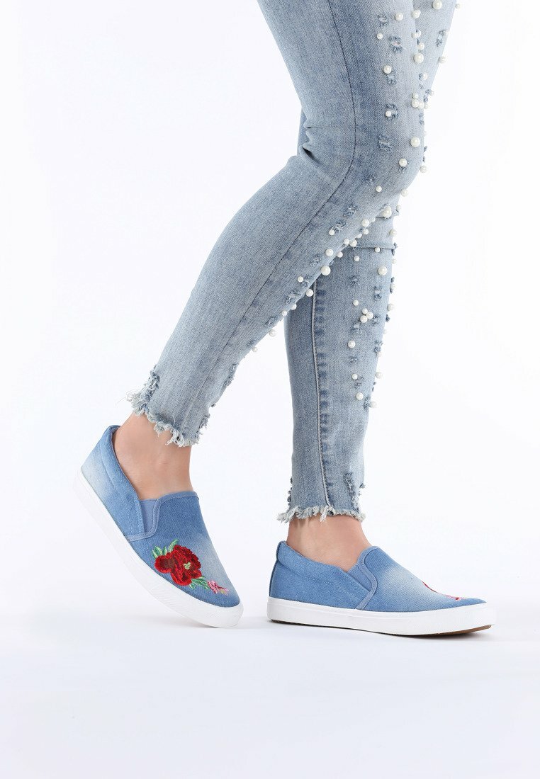 Niebieskie Slip On Roses