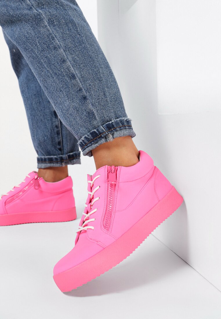 Pink tornacipő