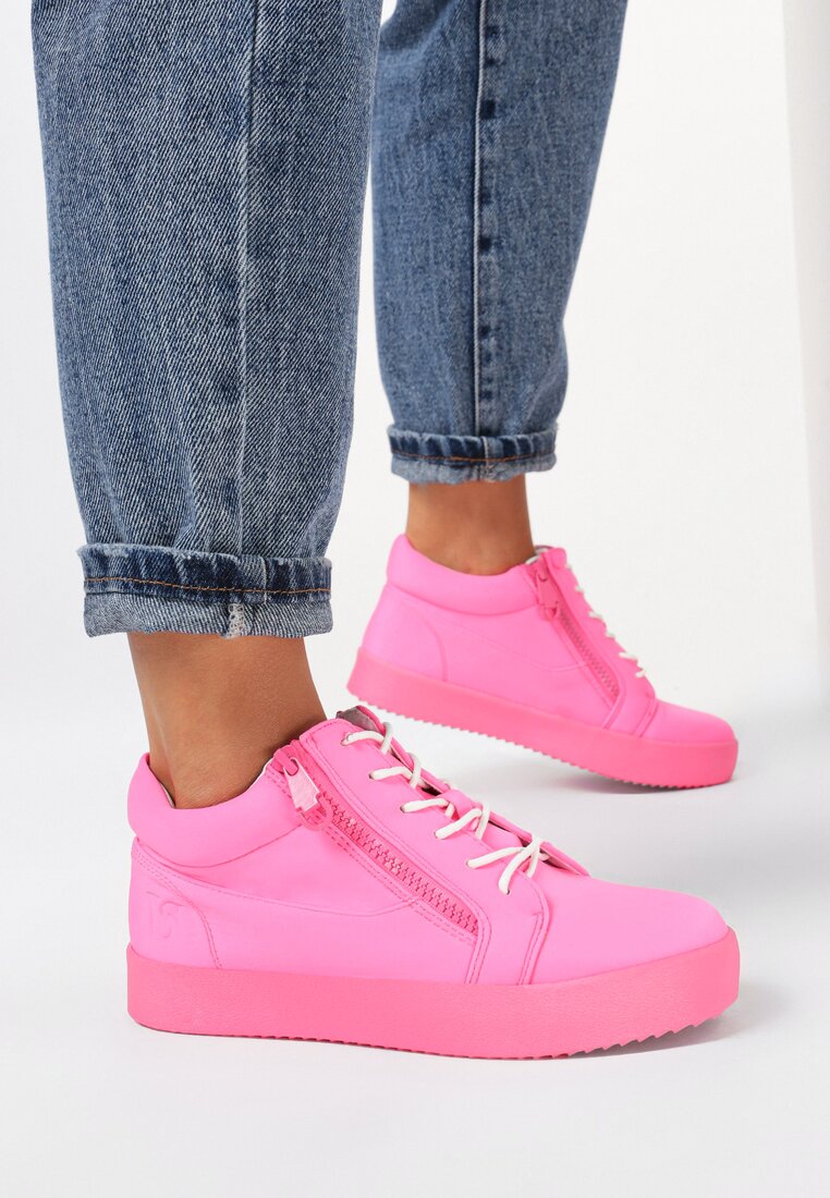 Pink tornacipő