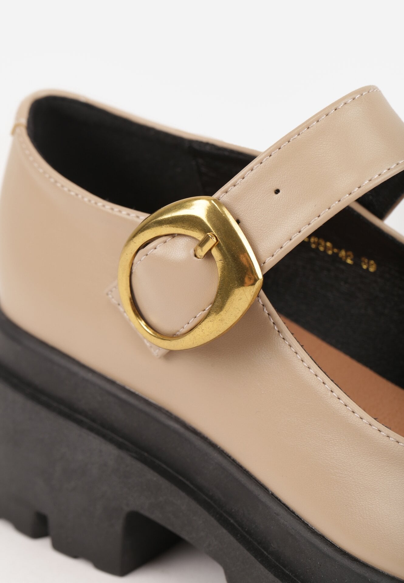 Beżowe Półbuty Mary Jane na Grubej Podeszwie z Ozdobną Sprzączką Fenzina