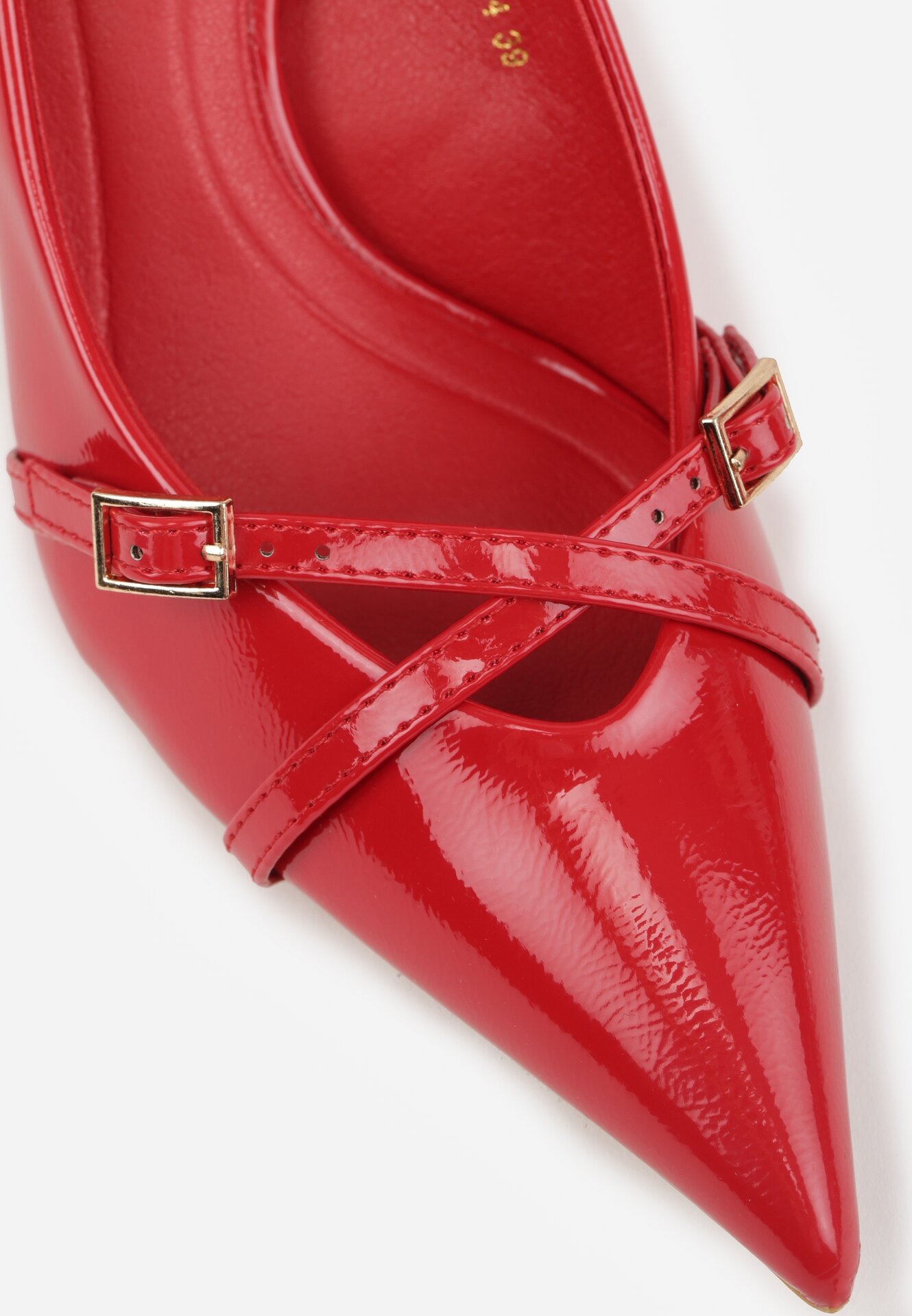 Pantofi cu toc Roșii