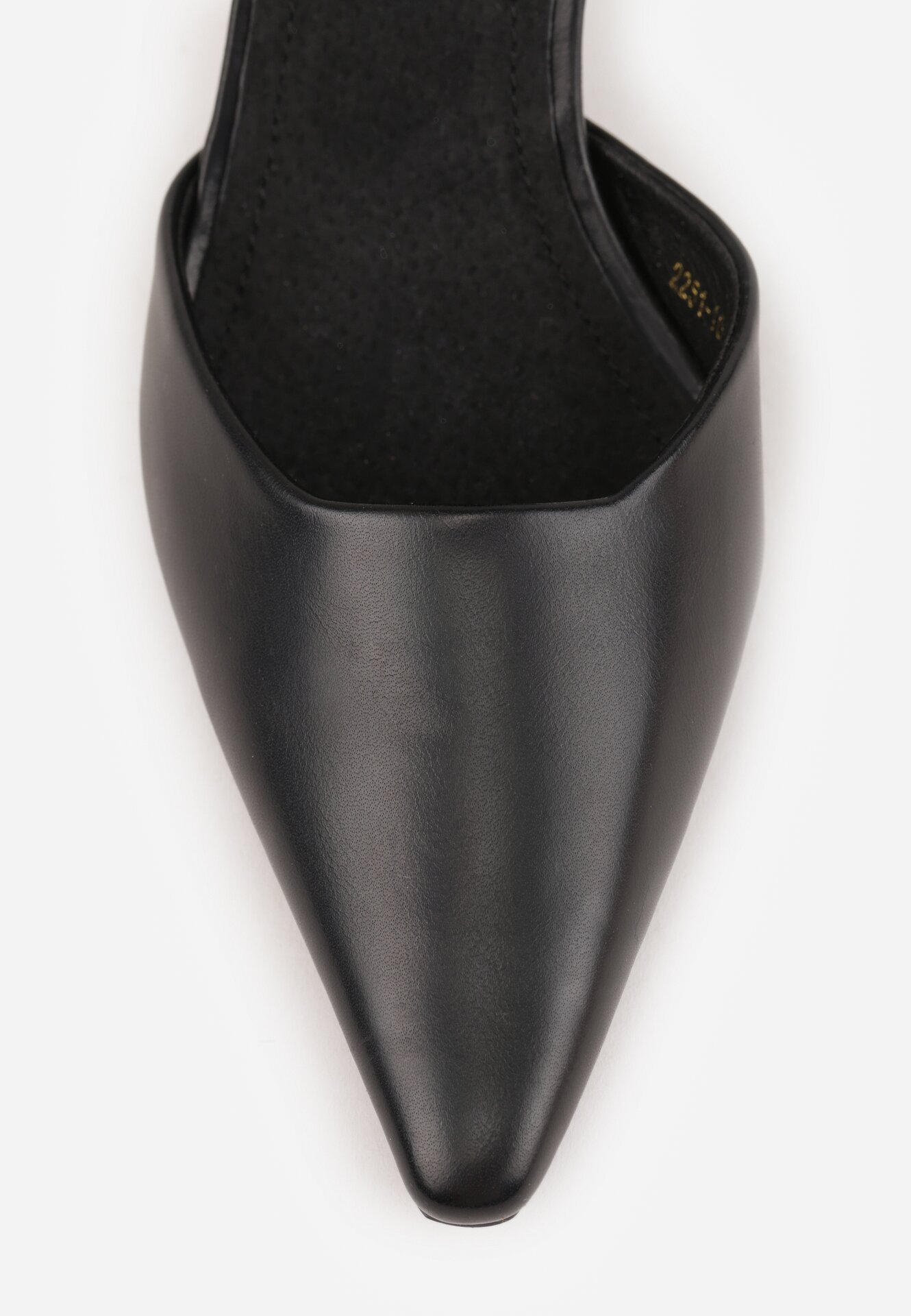 Czarne Szpilki Vices ze Skórzaną Wkładką Ozdobione Paskiem Wokół Kostki Ivelfedi