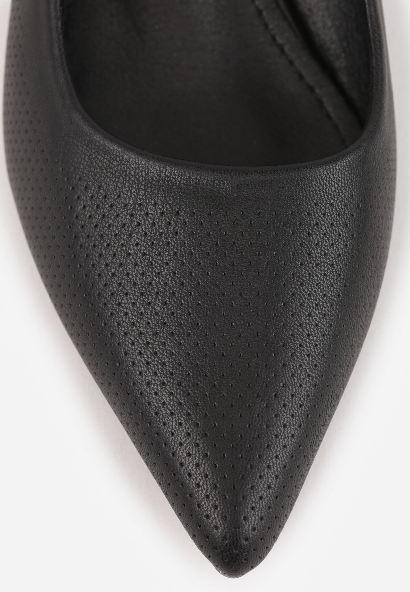 Czarne Sandały Slingback Vices na Słupku Zdobione Perforacją Telanisia