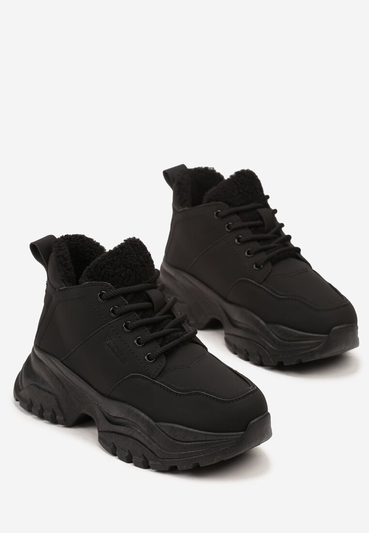 Czarne Traperki Sneakersy Vices na Grubej Tłoczonej Platformie Typu Traperki Narrise