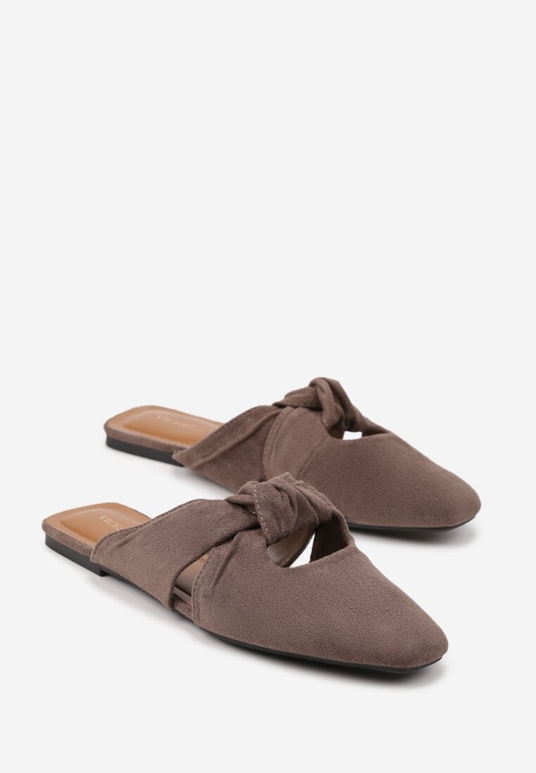 Papuci Maro
