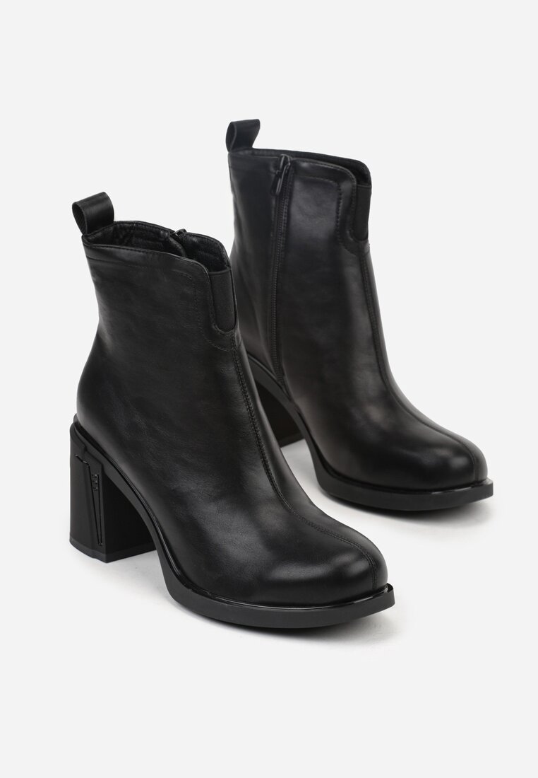 Botine Negre