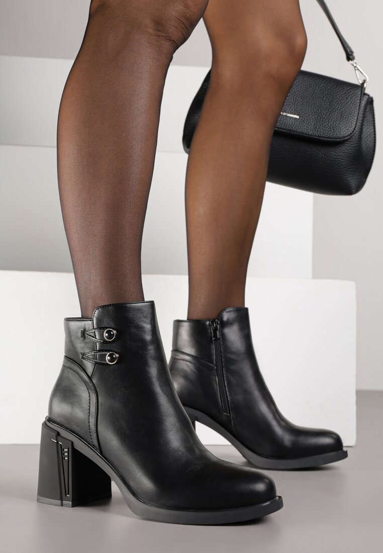 Botine Negre