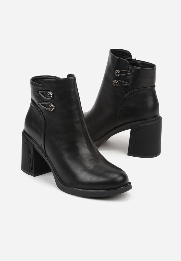 Botine Negre