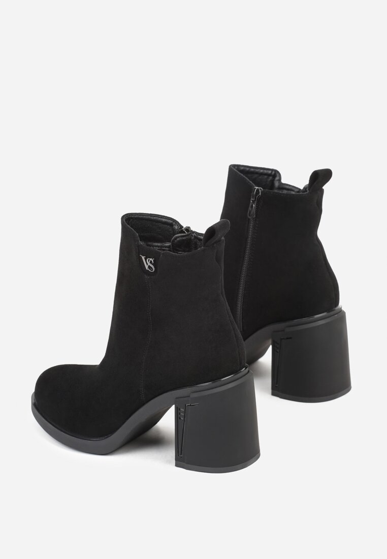 Botine Negre