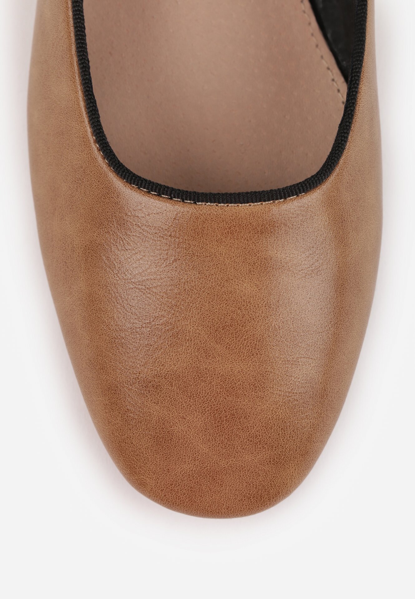 Balerini Bej închis