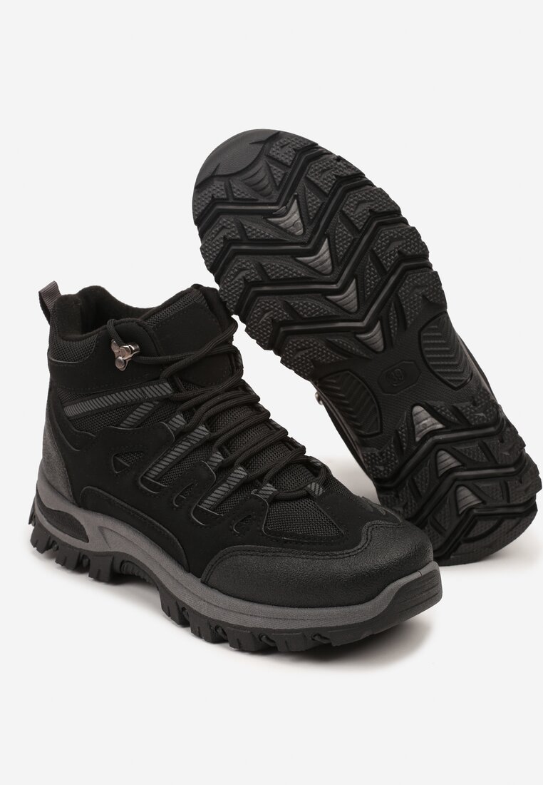 Czarne Sznurowane Buty Trekkingowe Traperki Vices na Grubej Podeszwie Afertie
