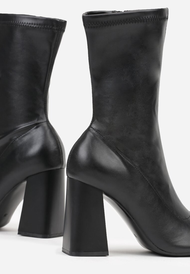 Botine Negre