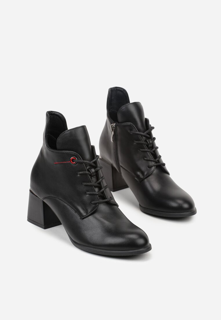 Botine Negre
