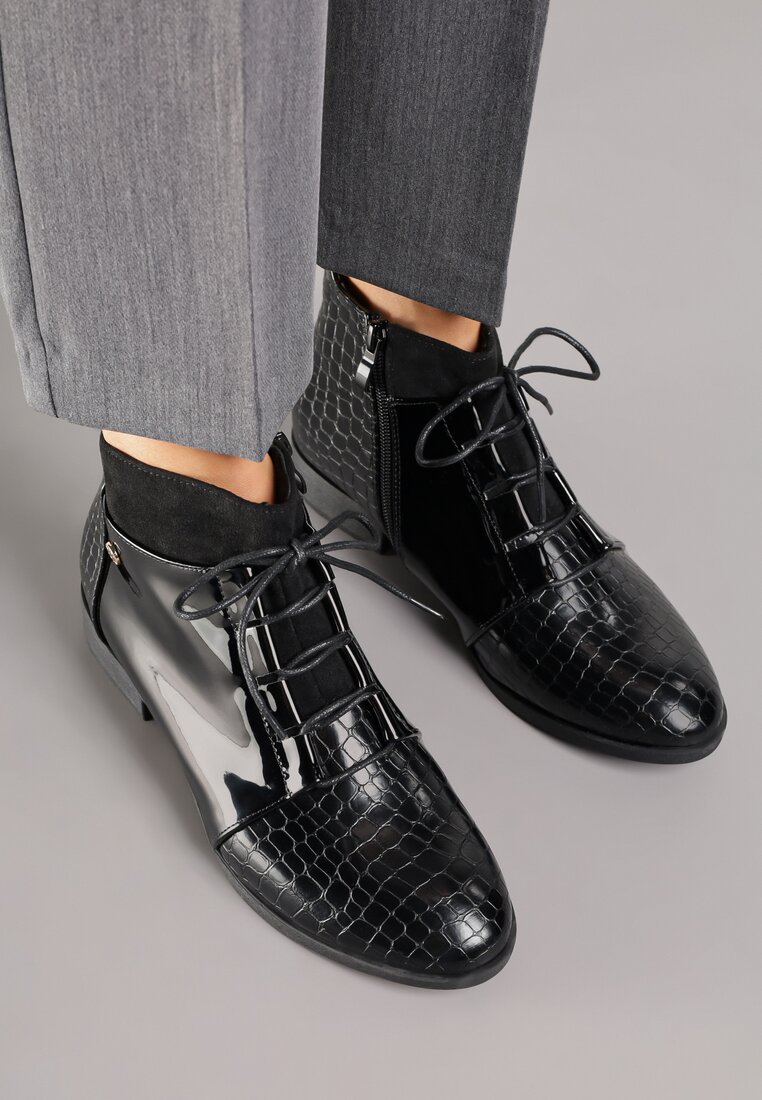 Czarne Sznurowane Botki Vices z Eleganckim Stylu Viellie