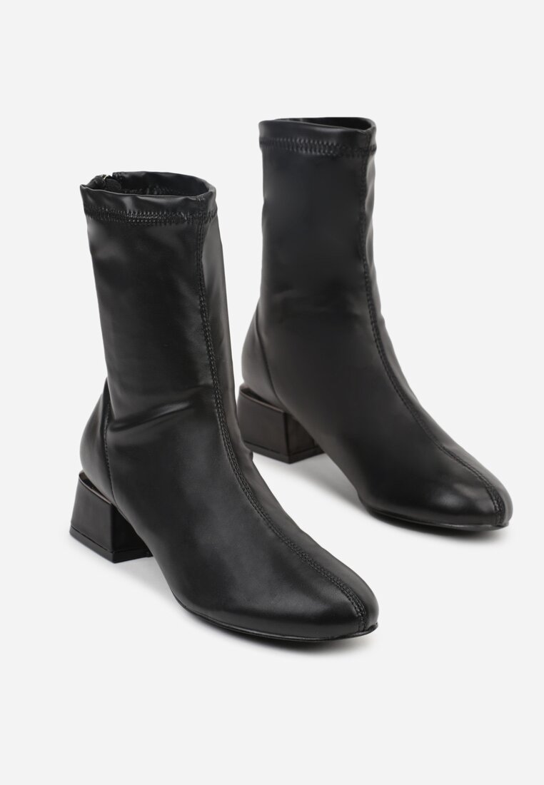 Botine Negre
