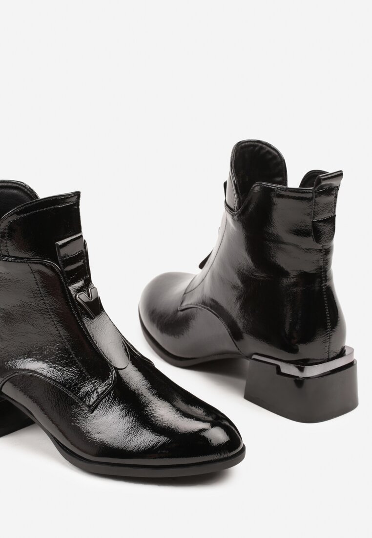 Botine Negre